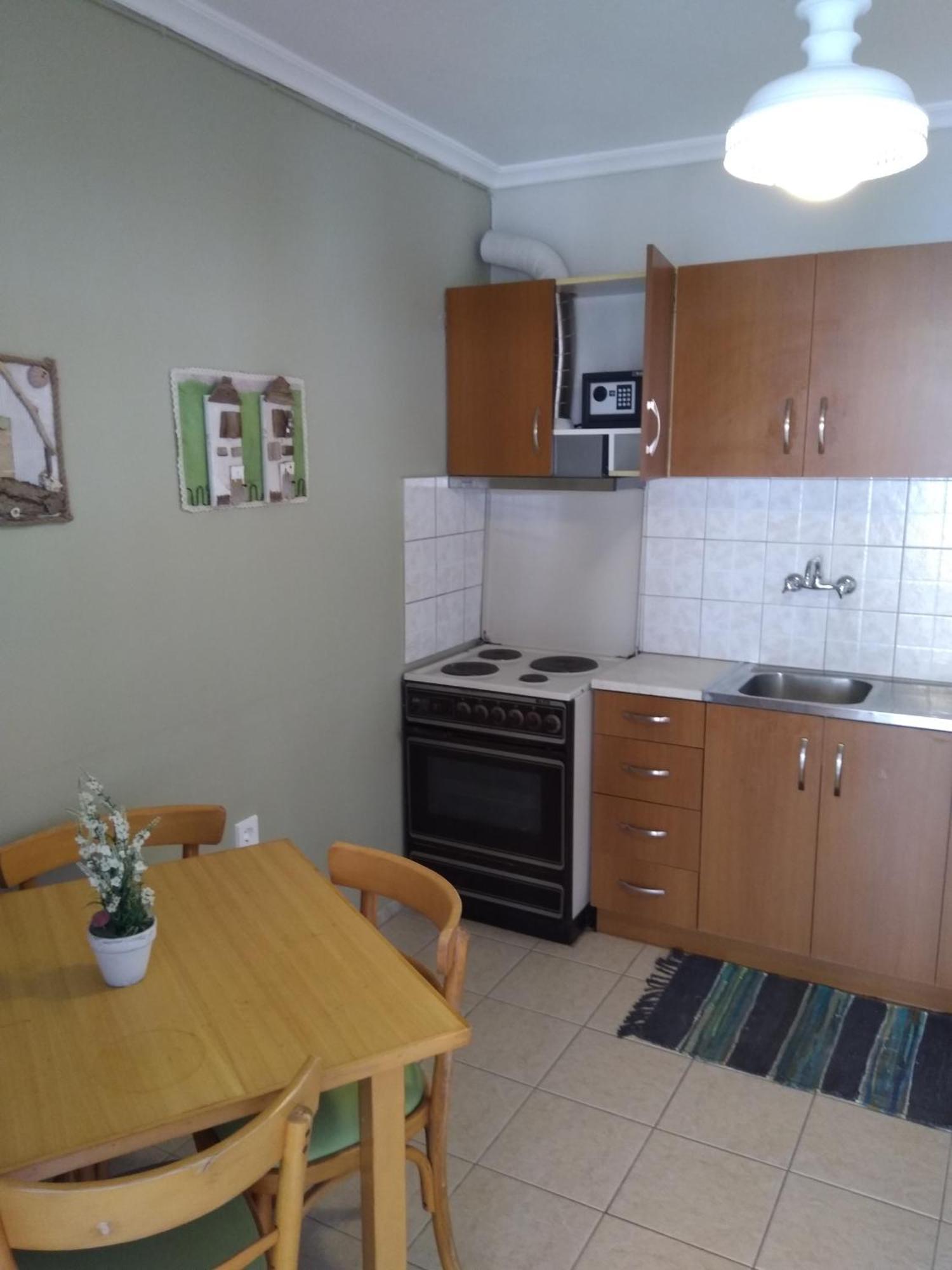 Family-Elia Apartment Paralia Dionysiou Bilik gambar